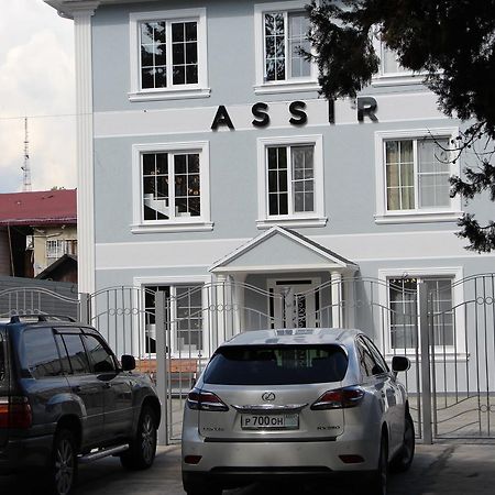 Hôtel Assir à Soukhoumi Extérieur photo